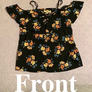 Flower off the shoulders shirt